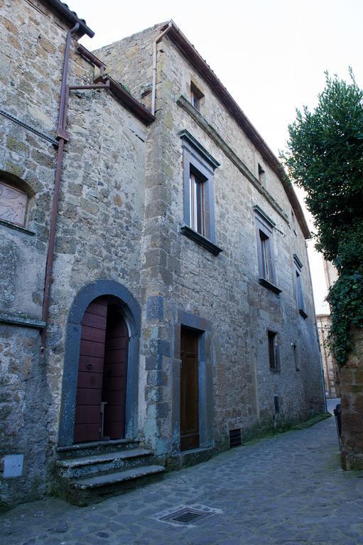 Appartement Palazzo Contino à Bagnoregio Extérieur photo